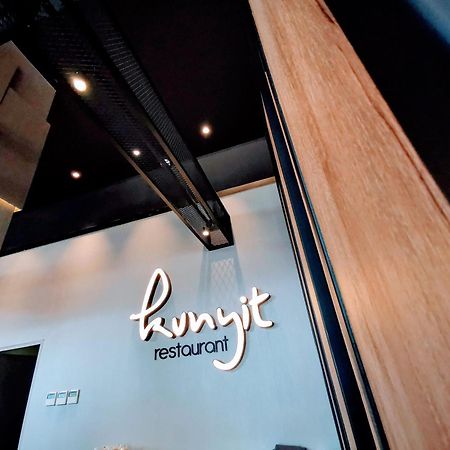 Prime Park Hotel & Convention Pekanbaru Εξωτερικό φωτογραφία