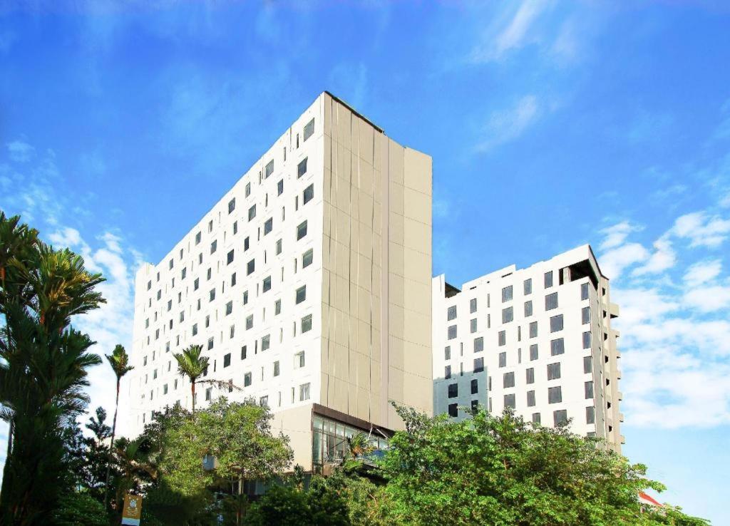 Prime Park Hotel & Convention Pekanbaru Εξωτερικό φωτογραφία